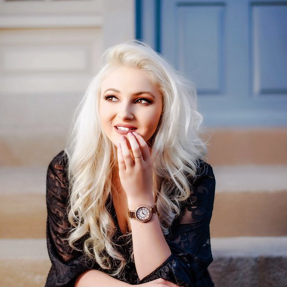 Meet your Posher, Peyton - Picture 6 of 8